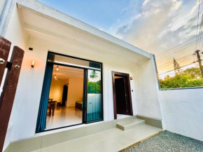 Ru Retreat Weligama